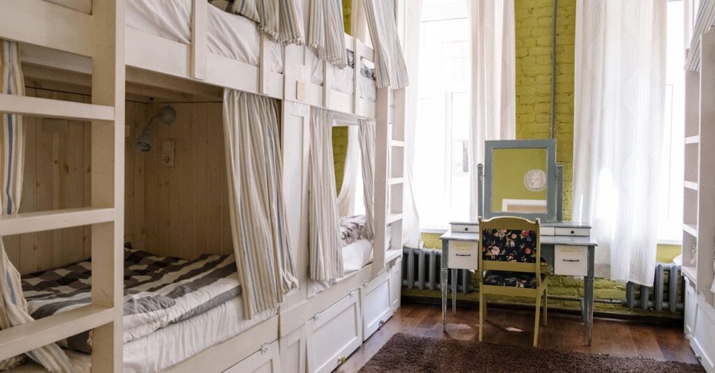 découvrez des astuces et conseils pratiques pour voyager à petit budget, profiter de destinations incontournables sans vous ruiner et organiser facilement vos prochaines aventures économiques.