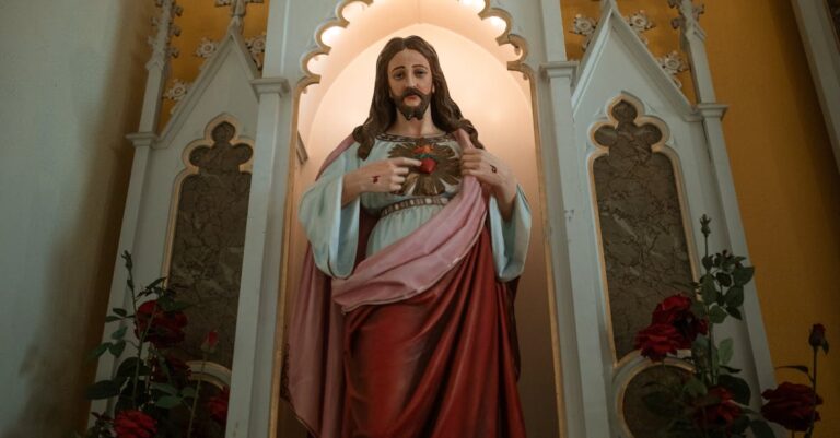 découvrez les meilleurs hôtels à saint-denis pour un séjour confortable et agréable. réservez dès maintenant votre hébergement idéal au cœur de la ville.