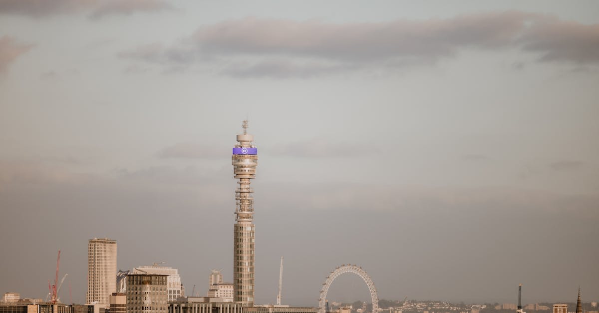 découvrez les meilleures options d'hébergement à londres, adaptées à tous les budgets et styles, pour un séjour confortable et inoubliable dans la capitale britannique.