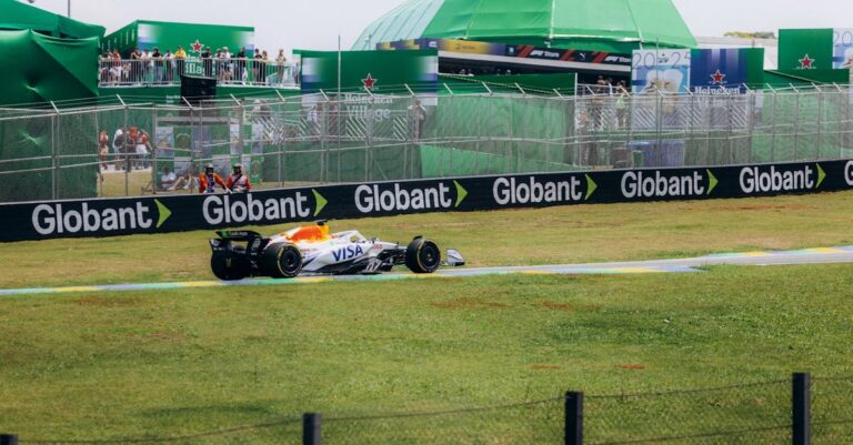 découvrez l'hôtel formula 1 : confort économique et proximité des circuits pour une expérience unique lors de vos événements de formule 1.