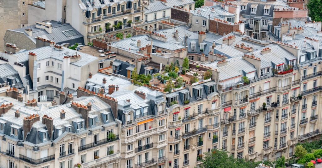 découvrez l'urban jungle hotel paris, un havre de paix au cœur de la ville, alliant design moderne et ambiance végétale pour un séjour unique et ressourçant.