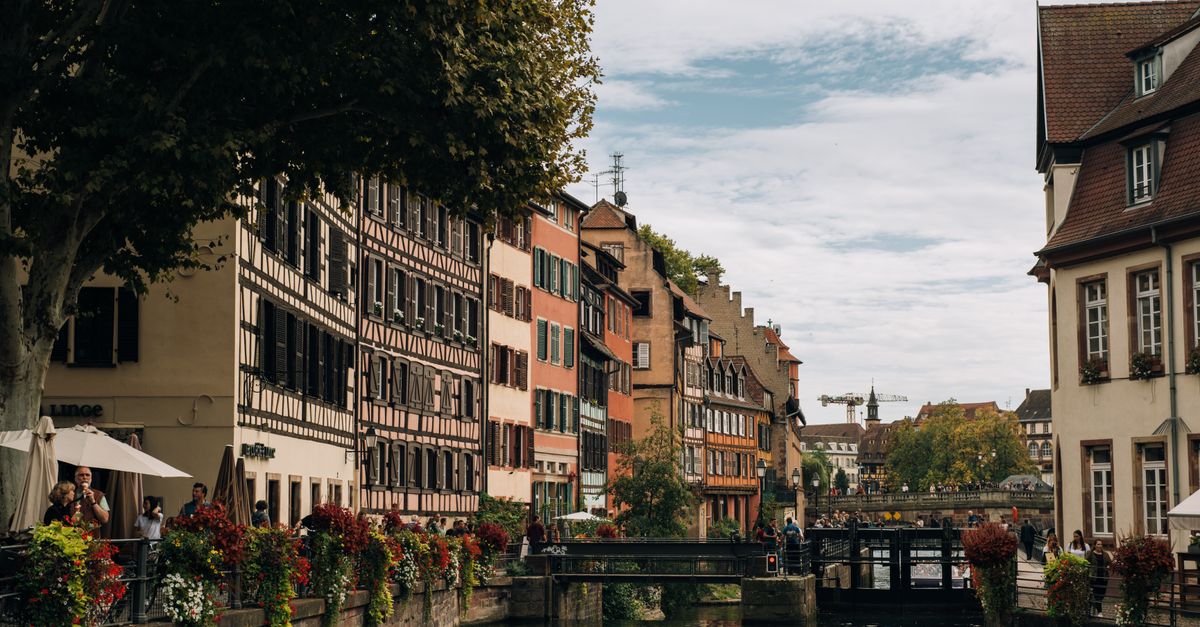 découvrez les meilleurs hôtels économiques à strasbourg pour un séjour confortable à petit prix. idéal pour touristes et voyageurs d'affaires.