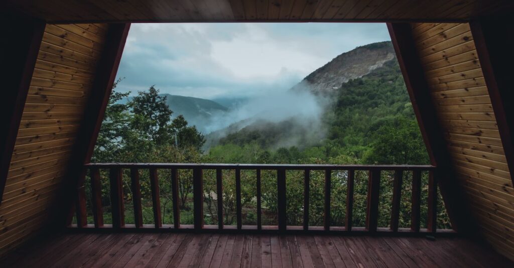 évadez-vous en pleine nature et découvrez des paysages époustouflants pour un séjour ressourçant et paisible.